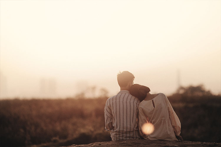 From High to Harmony – What Love Needs After the Honeymoon Phase